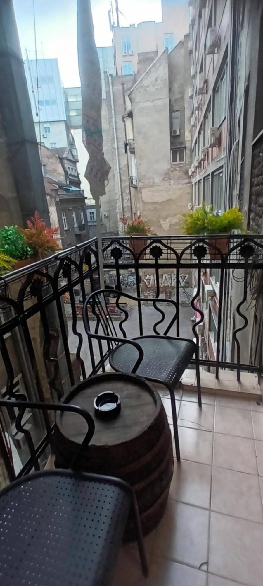 Authentic Belgrade Centre Apartments For Large Groups, Republic Square - Up To 47 People In 5 Apartments Стая снимка