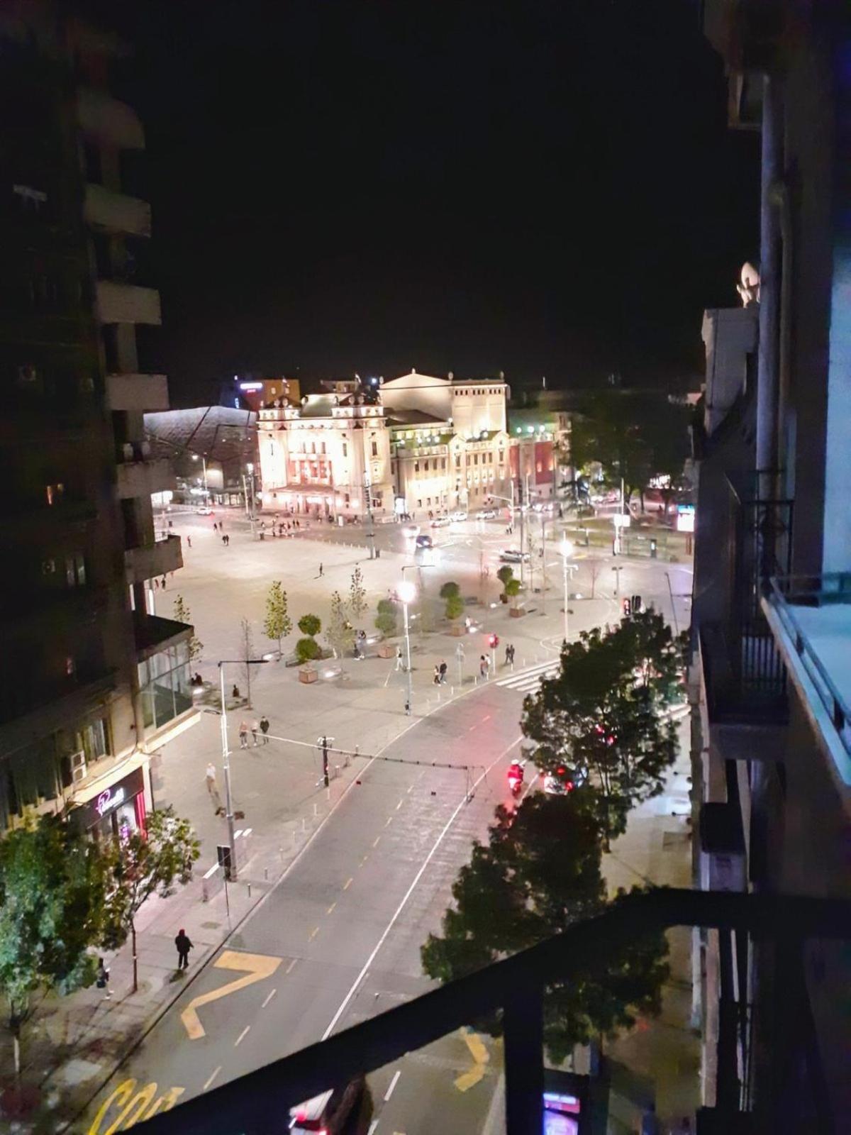 Authentic Belgrade Centre Apartments For Large Groups, Republic Square - Up To 47 People In 5 Apartments Стая снимка